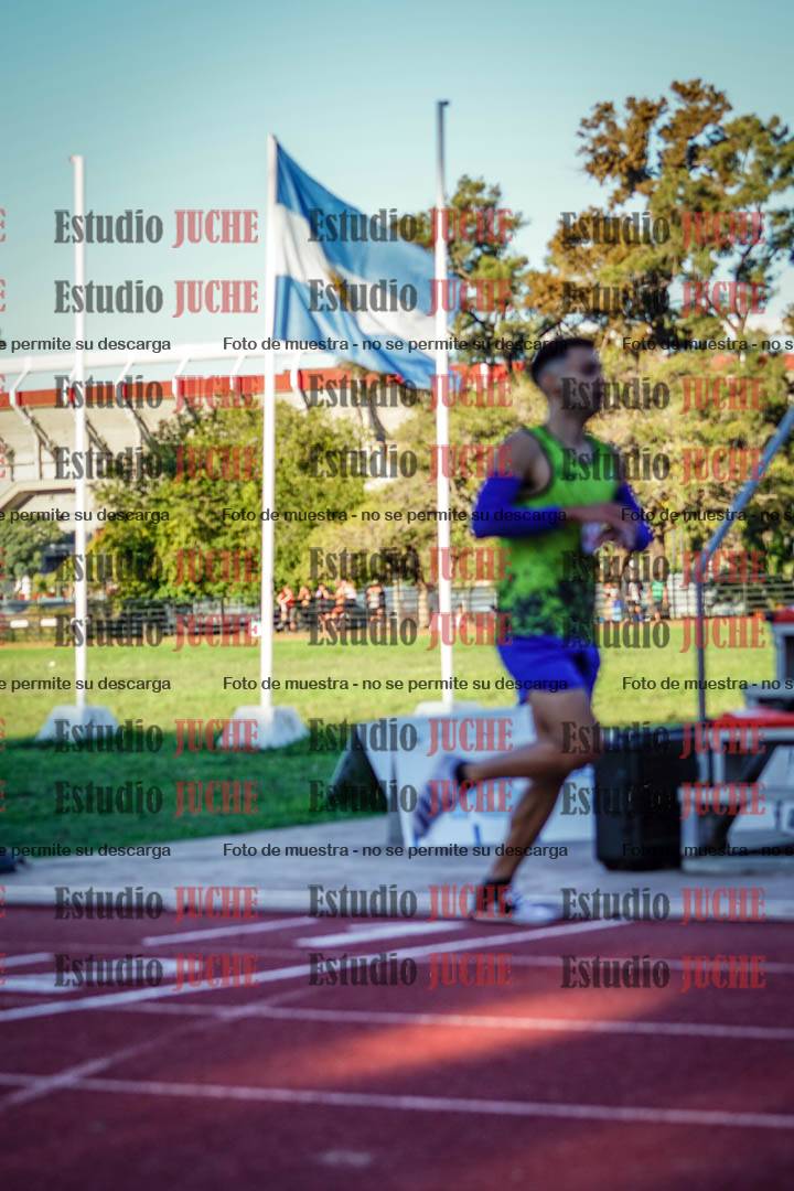 Fotos de los 3000 m llanos de varones