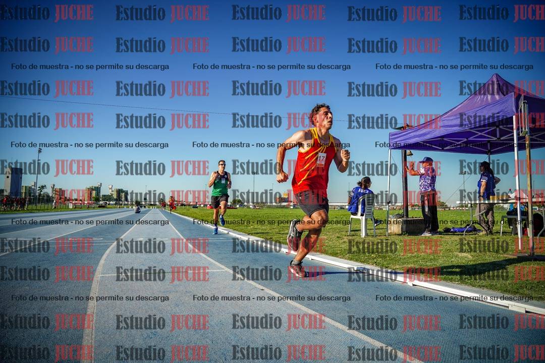 Fotos de los 3000 m llanos de varones