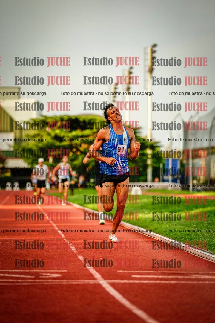 Fotos de los 1500 m llanos de varones