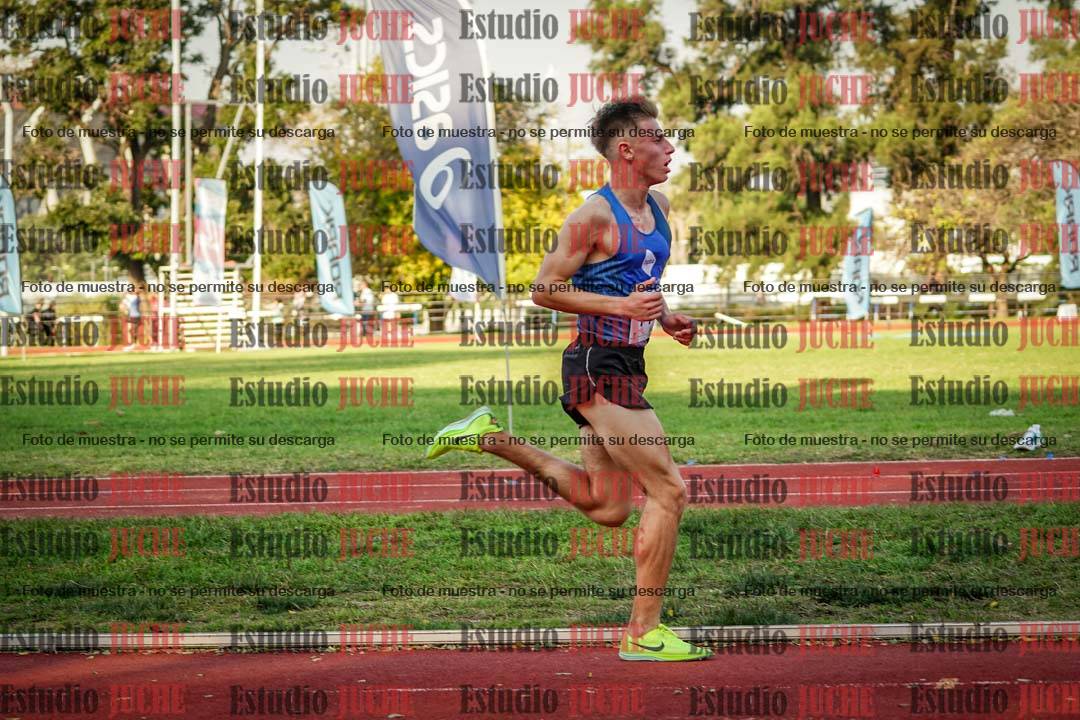 Fotos de los 5000 m llanos de varones