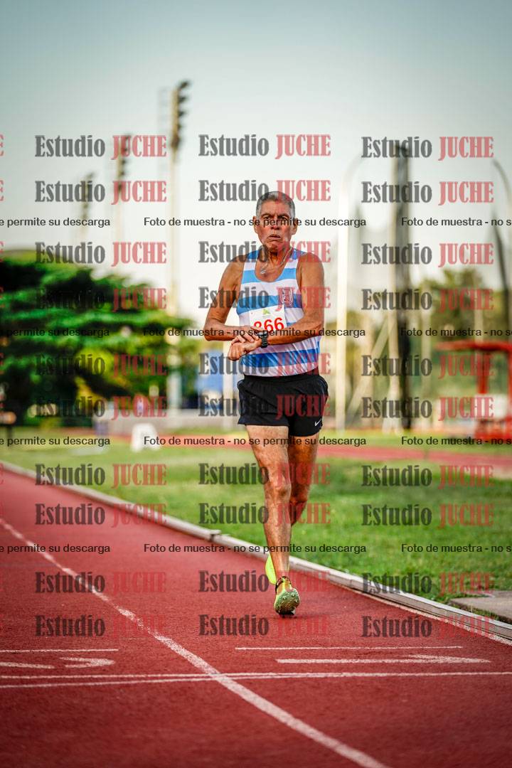 Fotos de los 1500 m llanos de varones