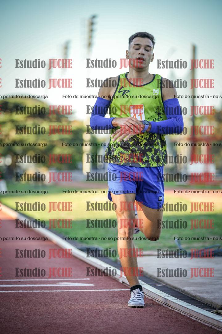 Fotos de los 3000 m llanos de varones