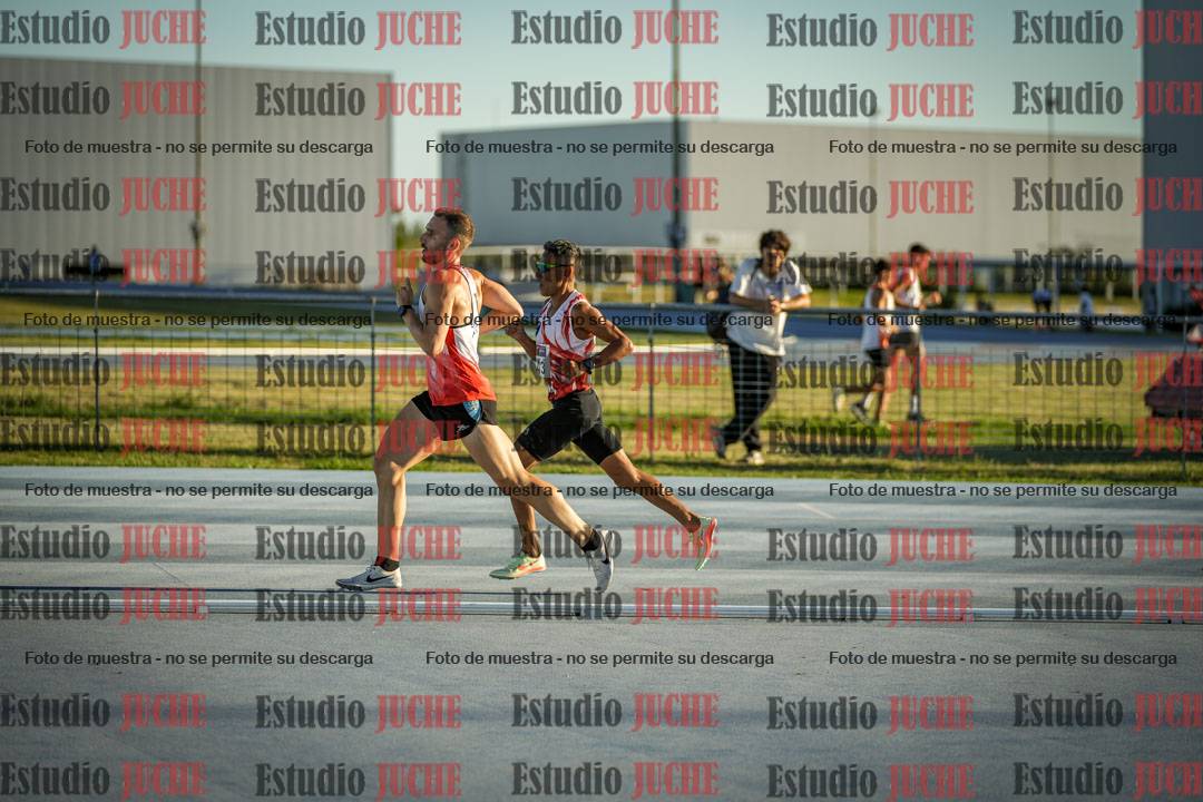 Fotos de los 1500 m llanos de varones
