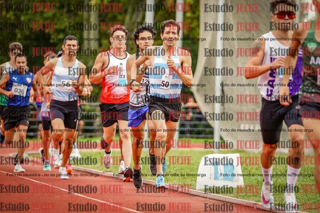 Fotos de los 3000 m llanos de varones