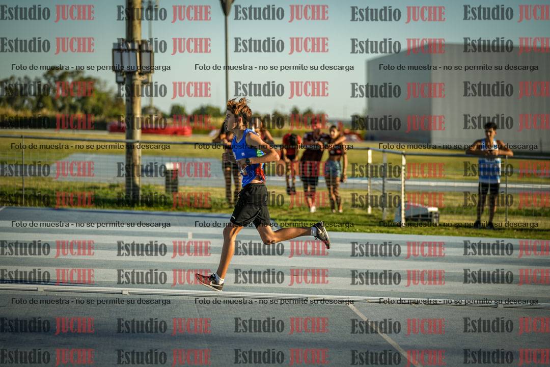 Fotos de los 1500 m llanos de varones