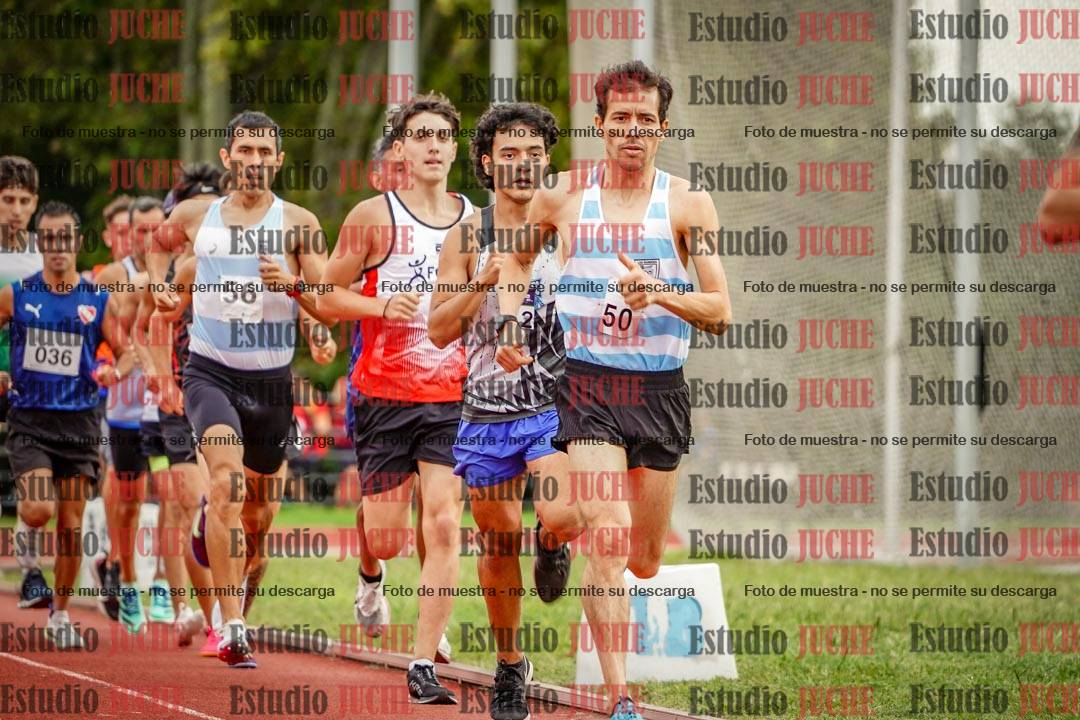 Fotos de los 3000 m llanos de varones