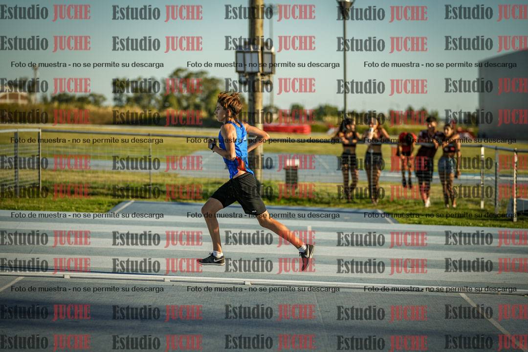 Fotos de los 1500 m llanos de varones