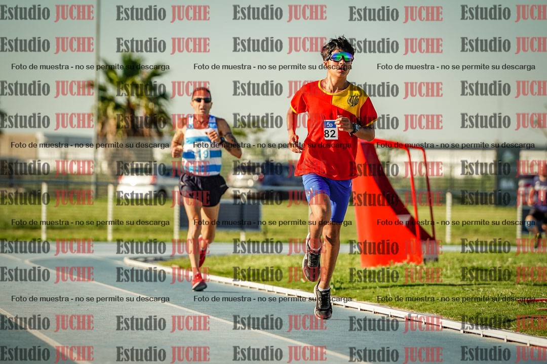 Fotos de los 3000 m llanos de varones