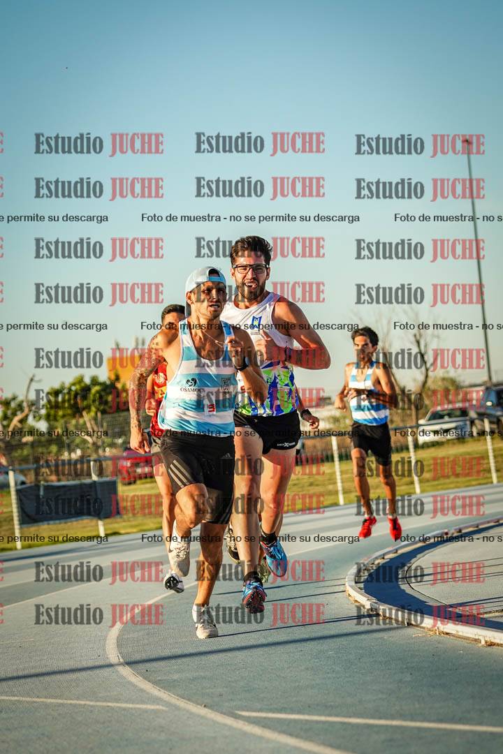 Fotos de los 1500 m llanos de varones