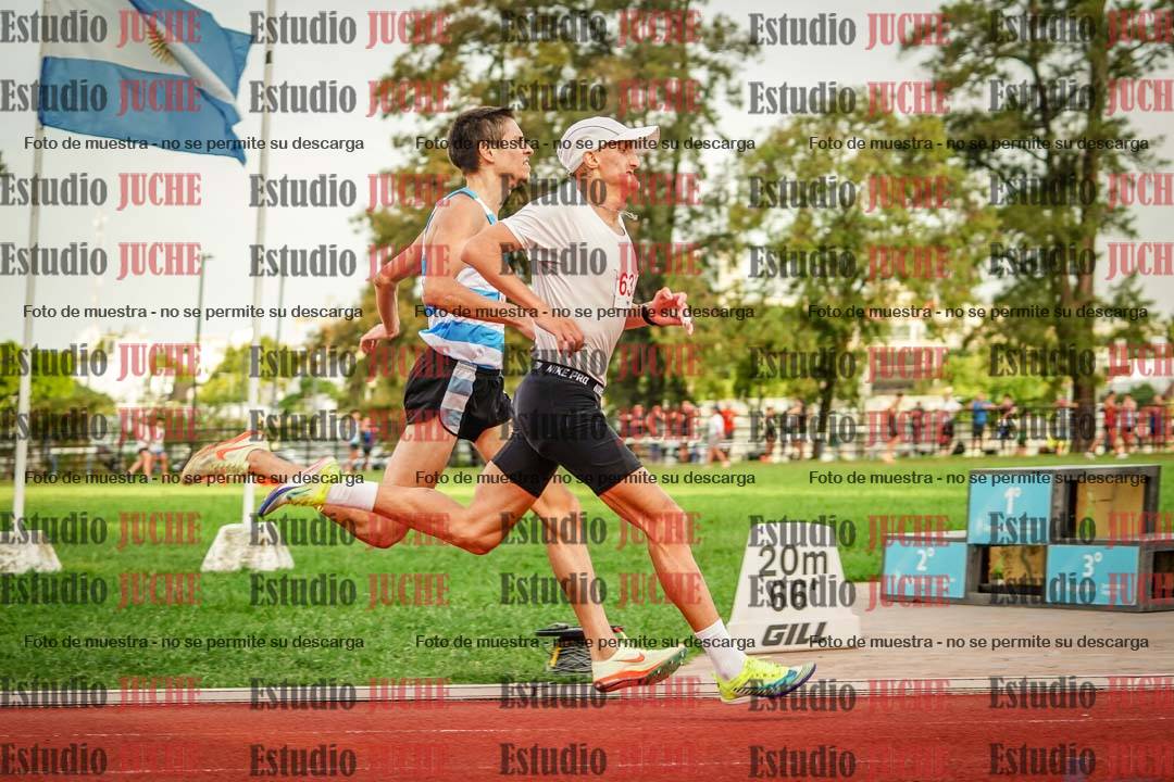 Fotos de los 1500 m llanos de varones