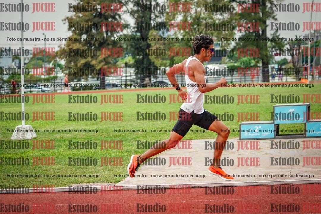 Fotos de los 800 m de varones