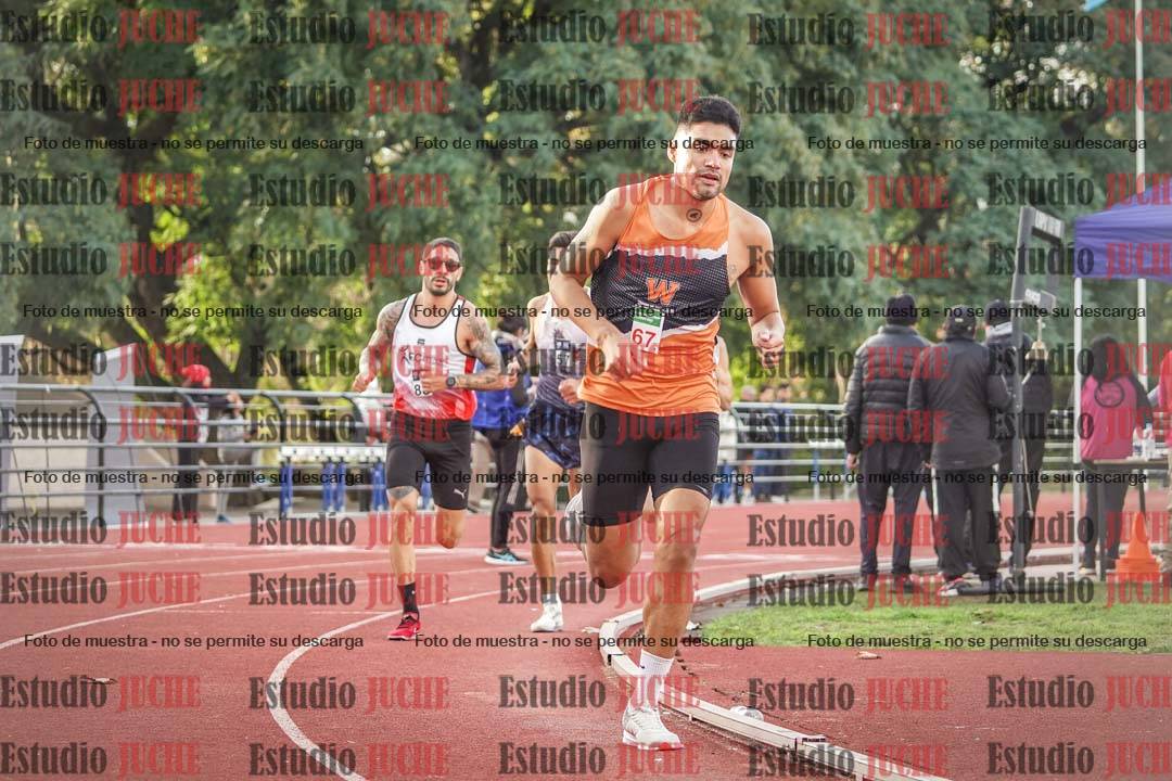 Fotos de los 3000 m llanos de varones
