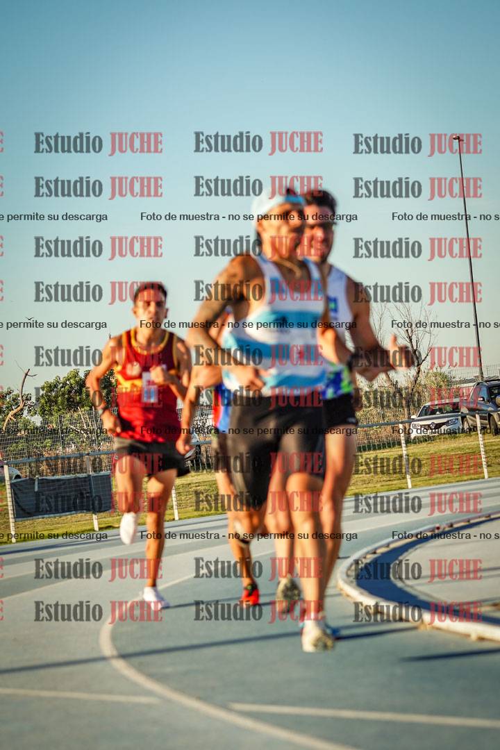 Fotos de los 1500 m llanos de varones