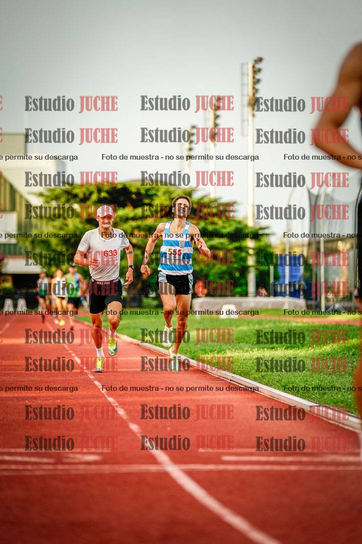 Fotos de los 1500 m llanos de varones