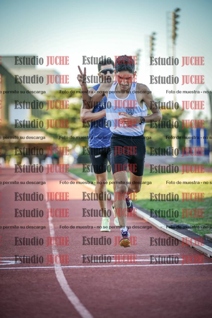 Fotos de los 3000 m llanos de varones