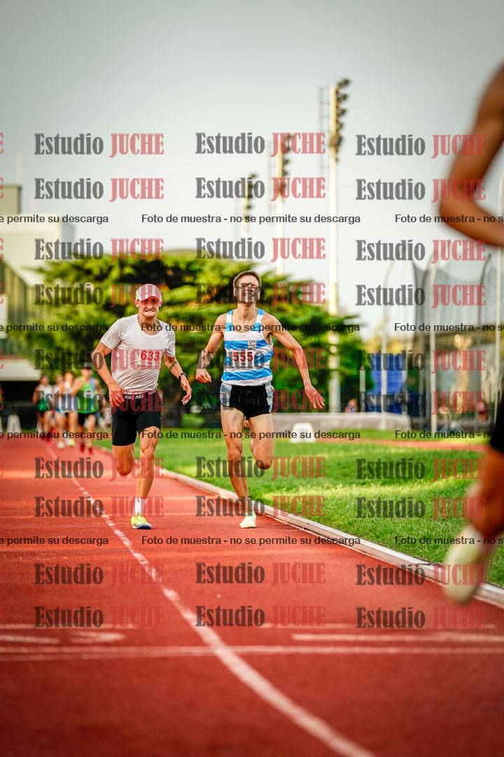 Fotos de los 1500 m llanos de varones