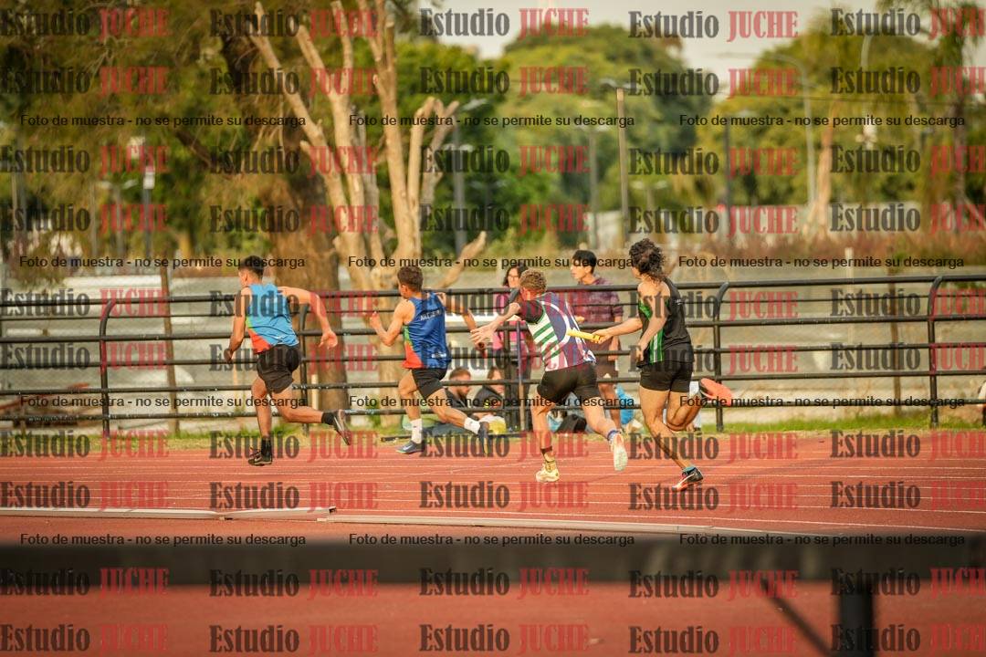 Fotos de las Postas 4x100 m de varones