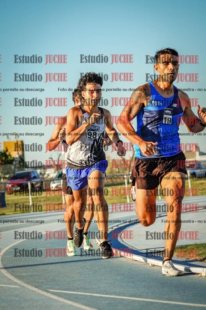 Fotos de los 1500 m llanos de varones