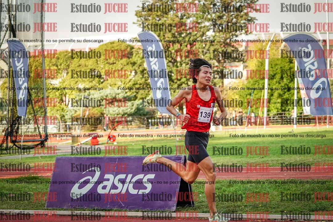 Fotos de los 5000 m llanos de varones