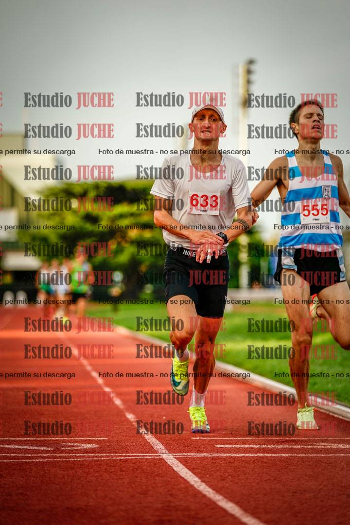 Fotos de los 1500 m llanos de varones