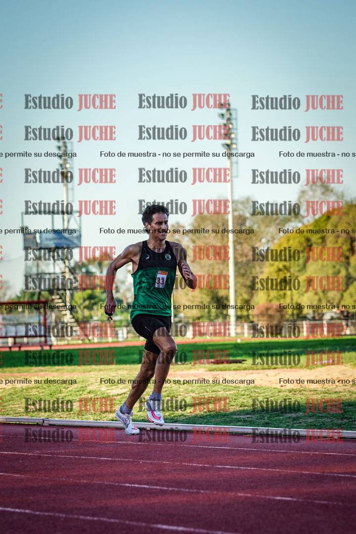 Fotos de los 3000 m llanos de varones