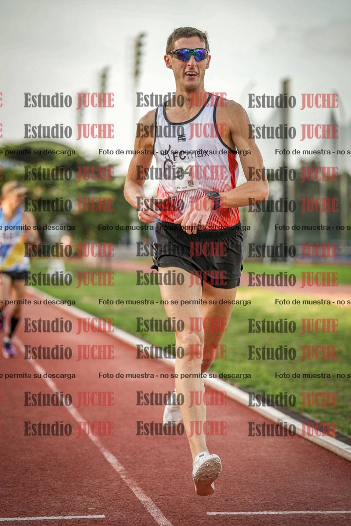 Fotos de los 3000 m llanos de varones