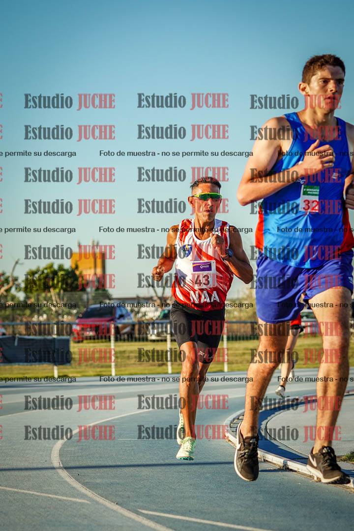 Fotos de los 1500 m llanos de varones