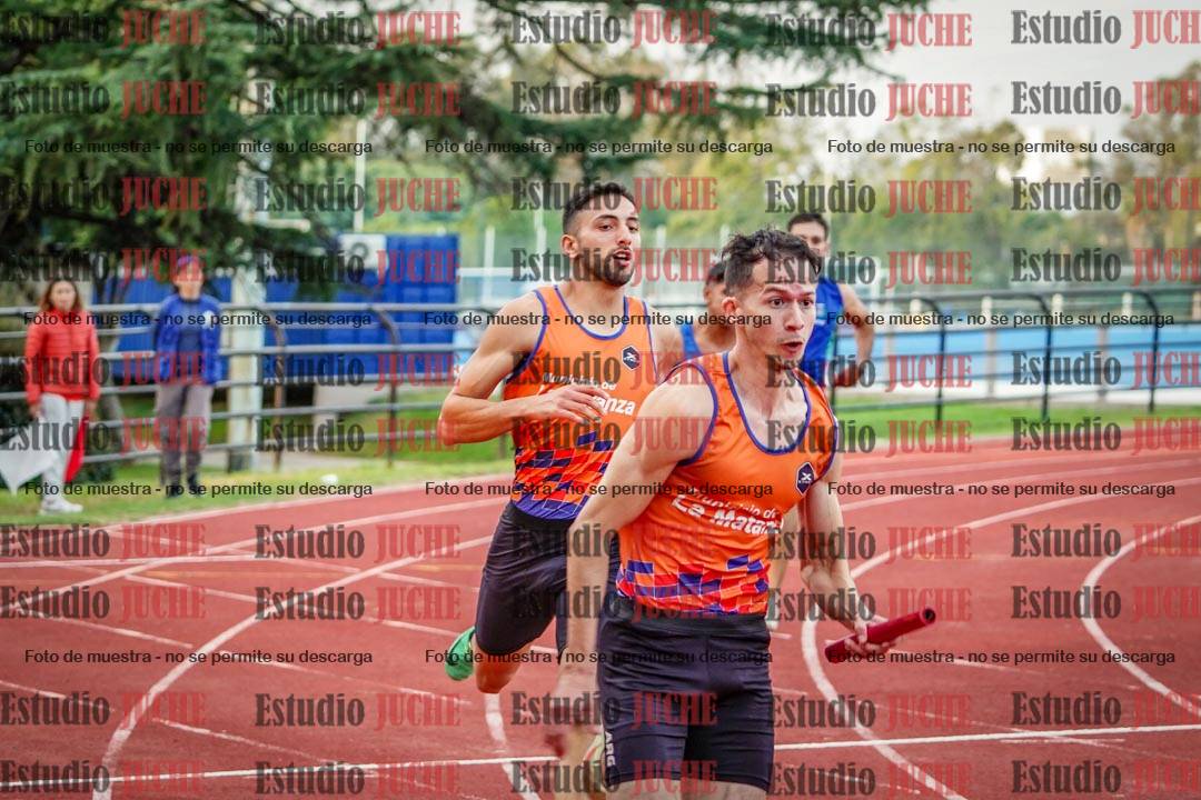 Fotos de las Postas 4x100 m de varones