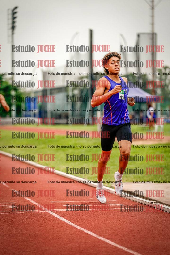 Fotos de los 800 m de varones
