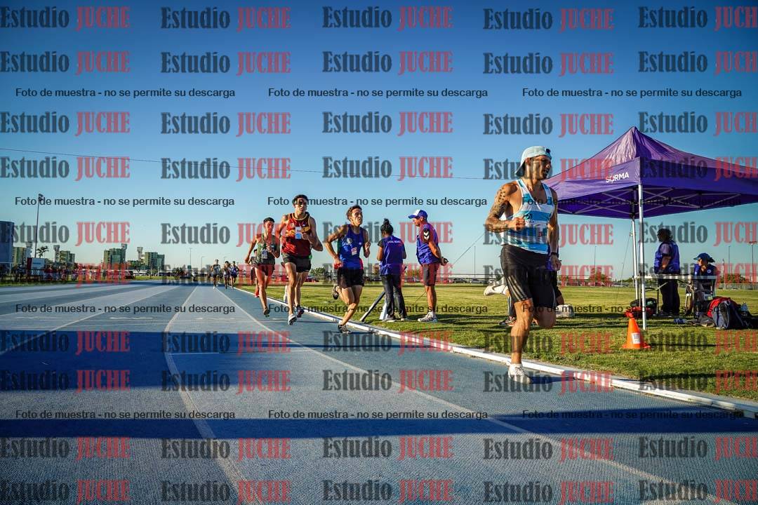 Fotos de los 1500 m llanos de varones