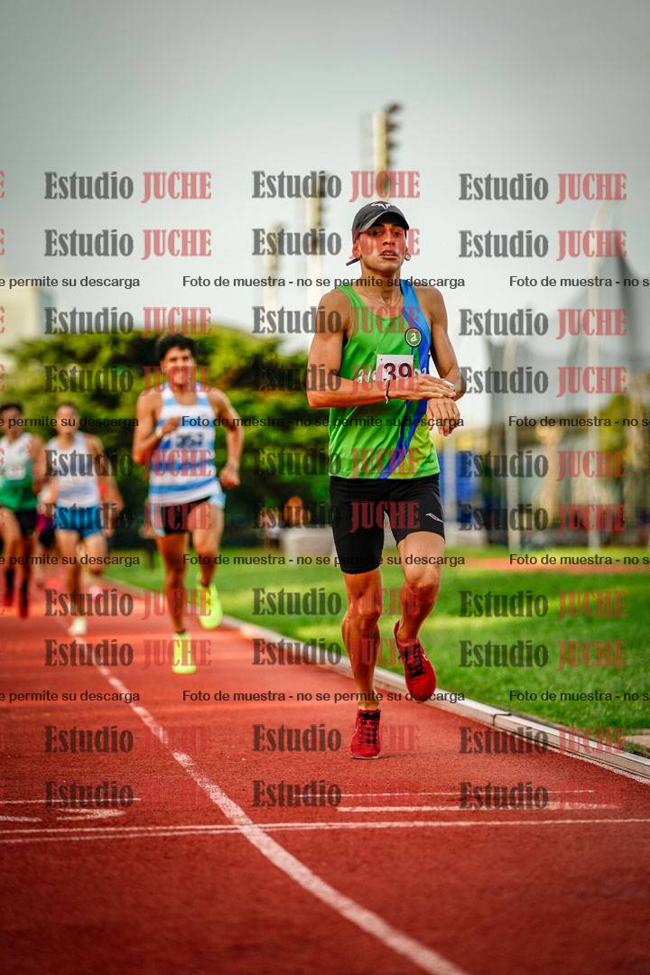 Fotos de los 1500 m llanos de varones