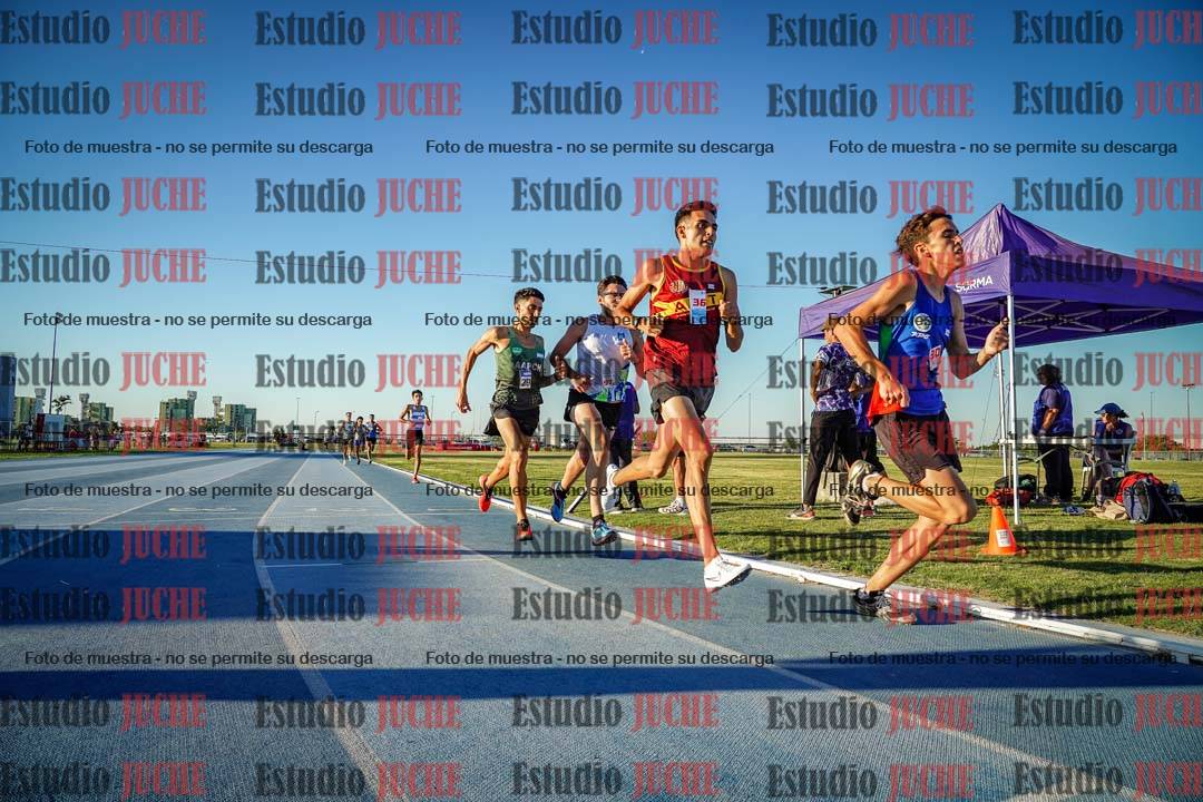 Fotos de los 1500 m llanos de varones