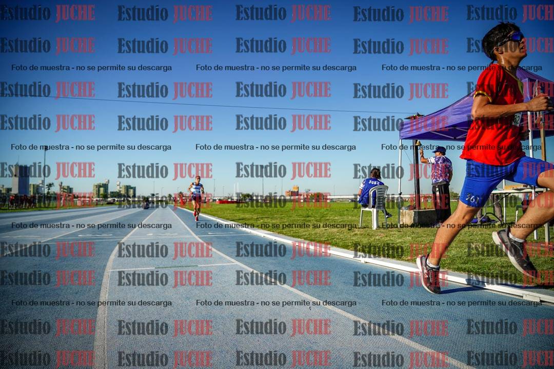 Fotos de los 3000 m llanos de varones