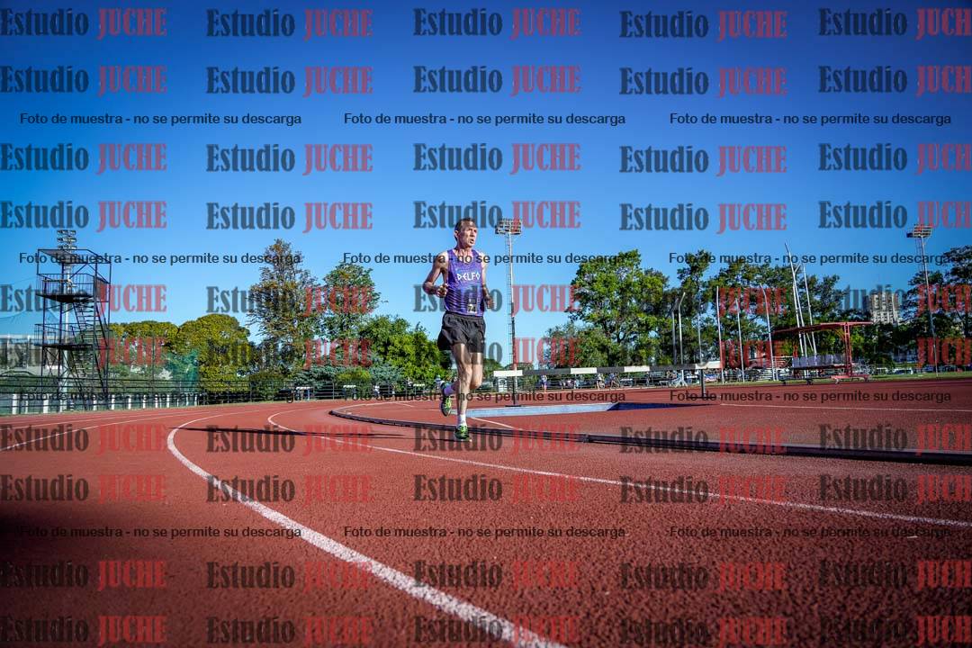 Fotos de los 3000 m llanos de varones