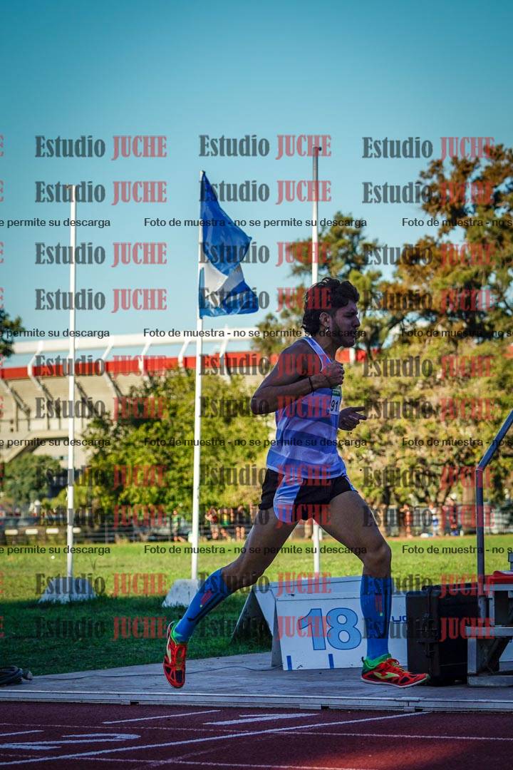 Fotos de los 3000 m llanos de varones