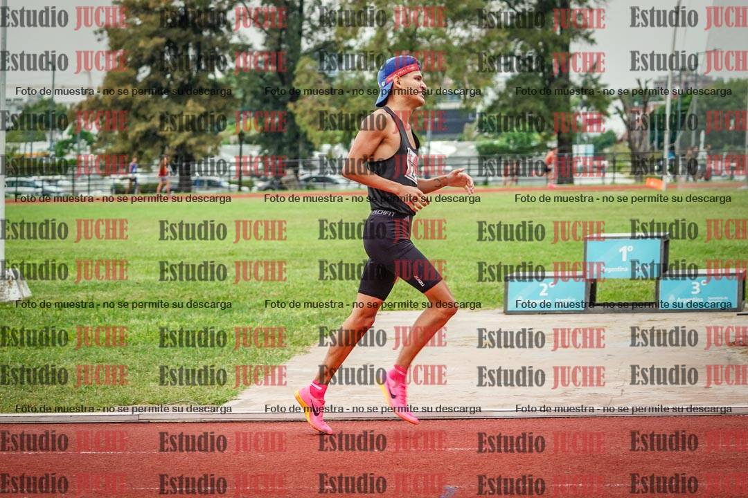 Fotos de los 800 m de varones