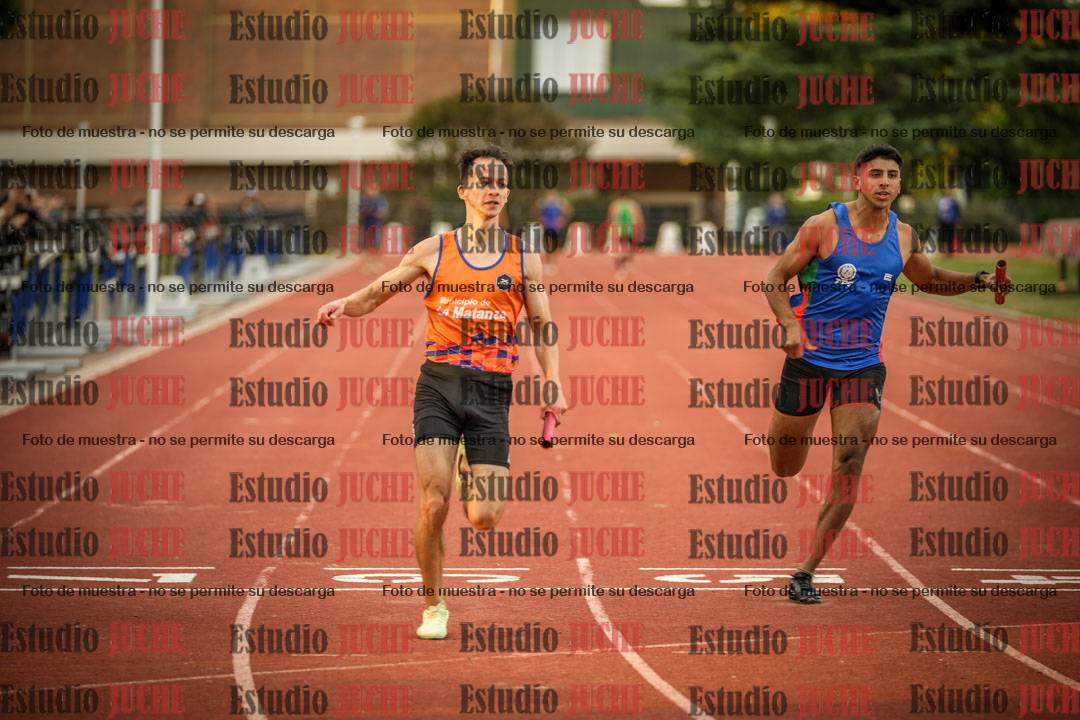 Fotos de las Postas 4x100 m de varones