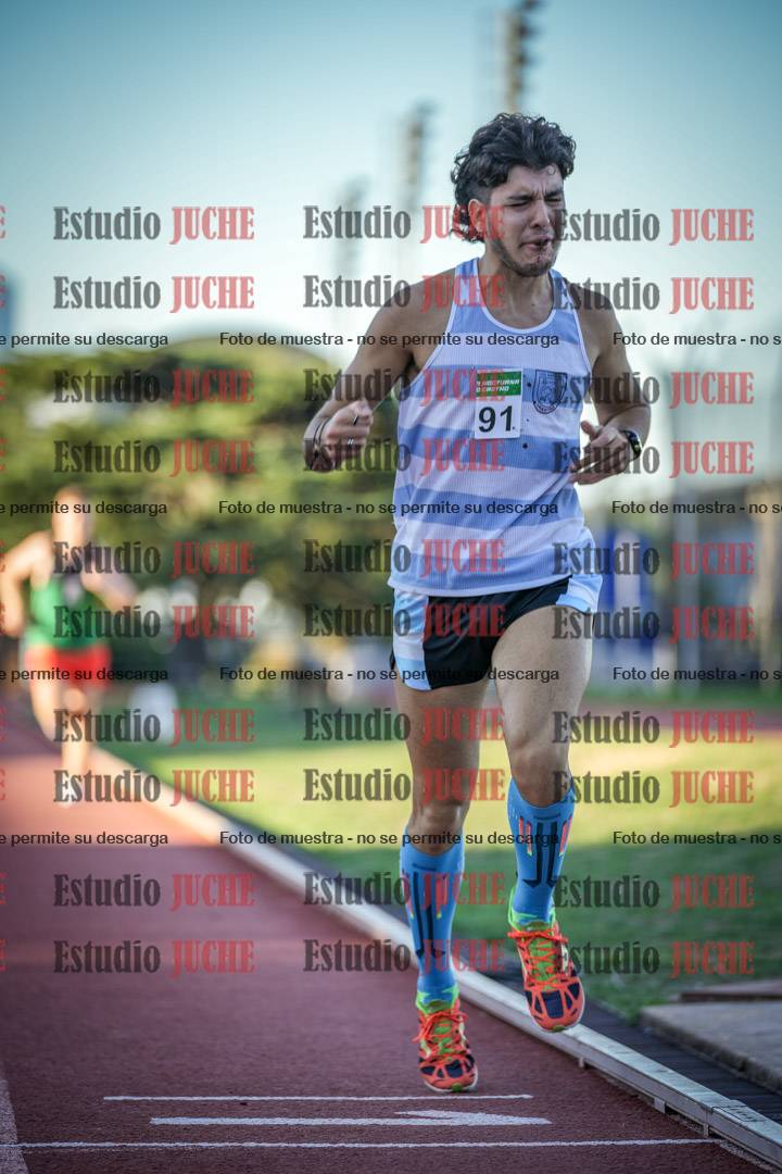 Fotos de los 3000 m llanos de varones