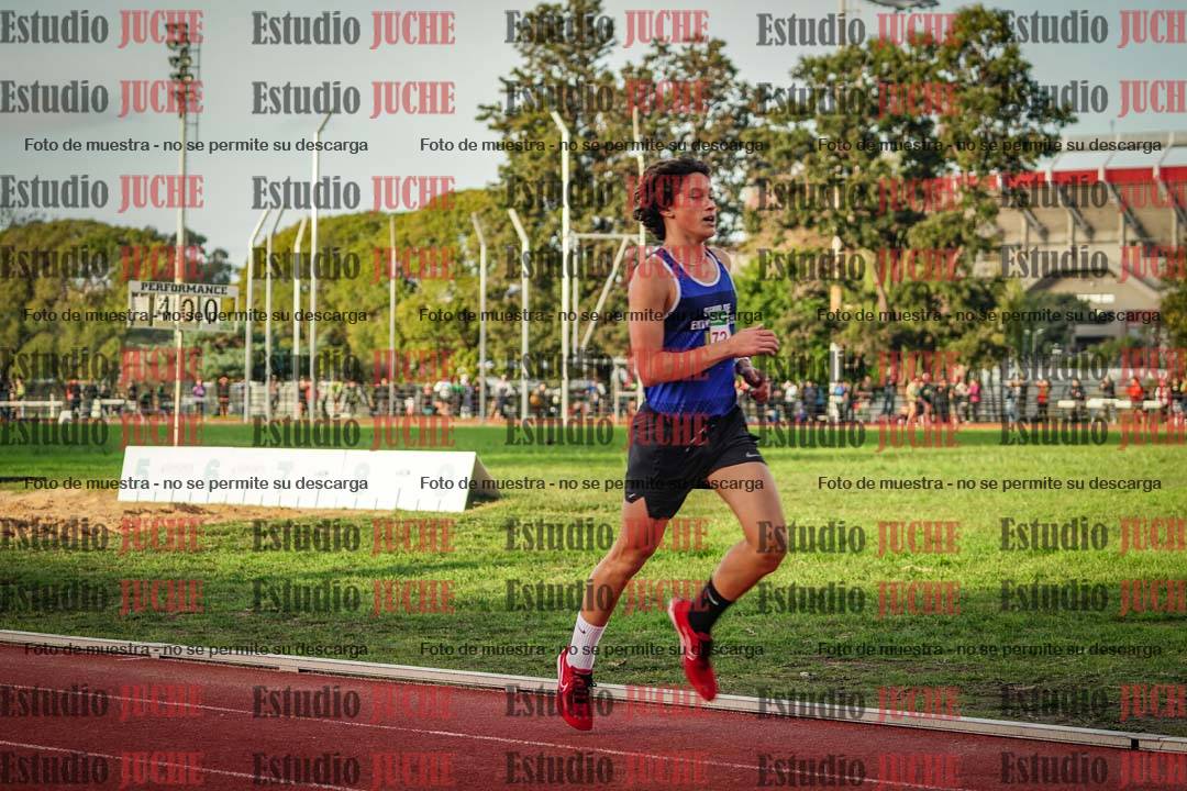Fotos de los 3000 m llanos de varones