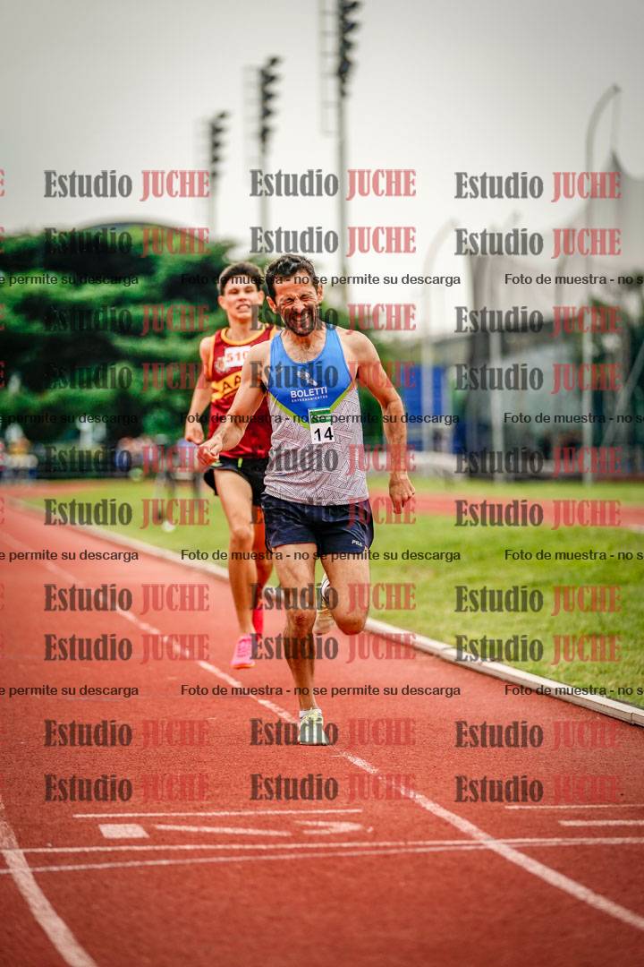 Fotos de los 800 m de varones