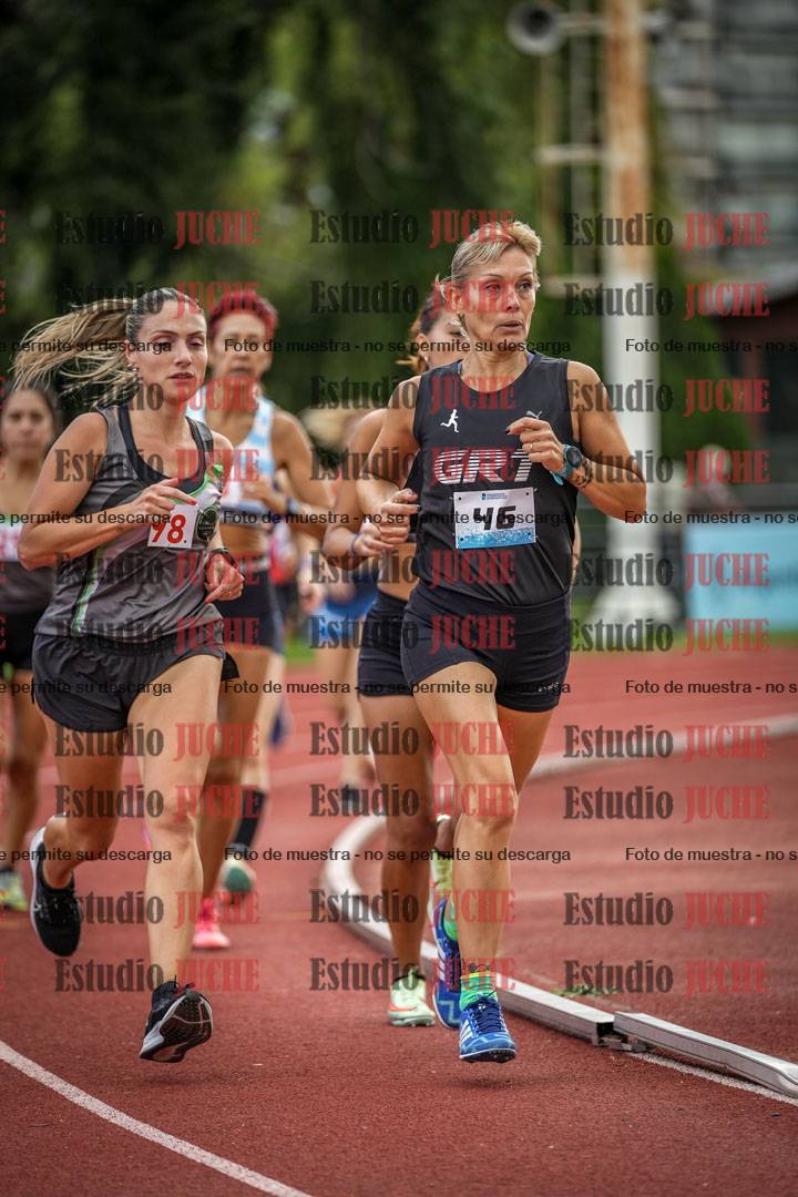 Fotos de los 1500 m llanos de mujeres