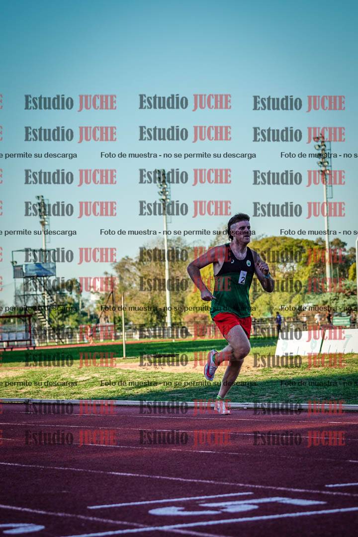 Fotos de los 3000 m llanos de varones
