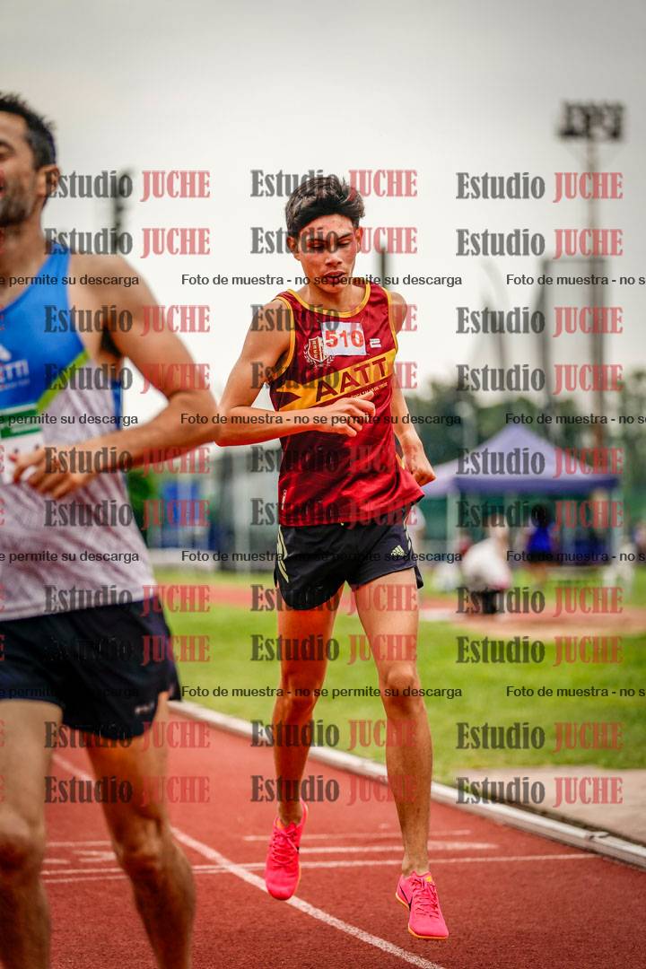 Fotos de los 800 m de varones