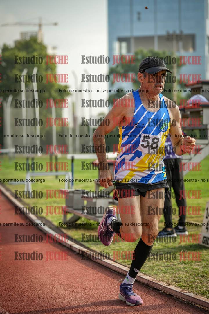Fotos de los 3000 m llanos de varones