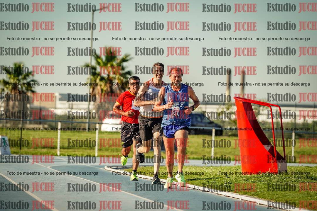 Fotos de los 3000 m llanos de varones