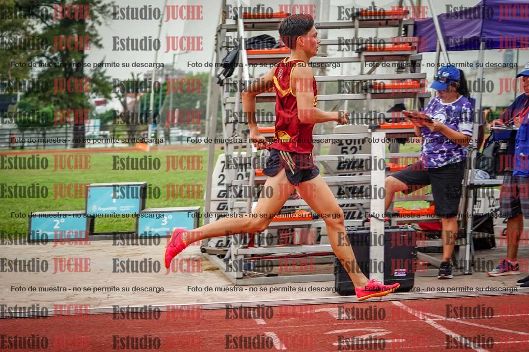 Fotos de los 800 m de varones