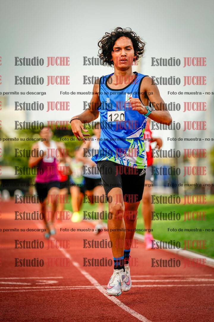 Fotos de los 1500 m llanos de varones