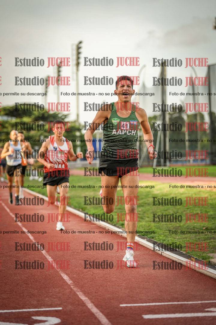 Fotos de los 3000 m llanos de varones