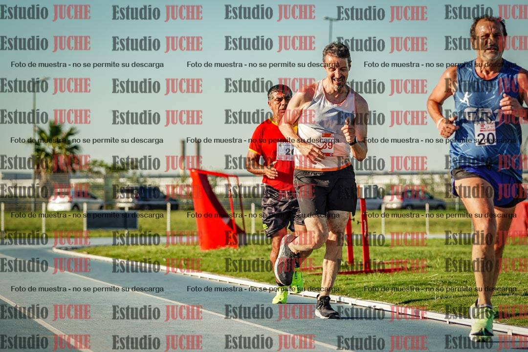 Fotos de los 3000 m llanos de varones