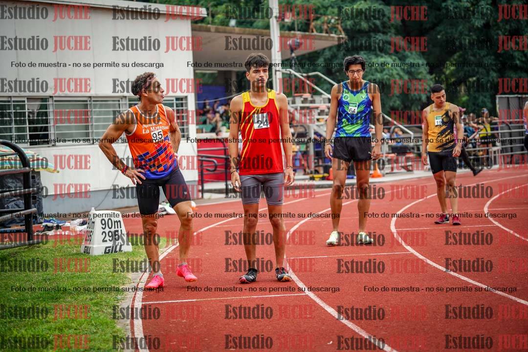 Fotos de los 800 m de varones